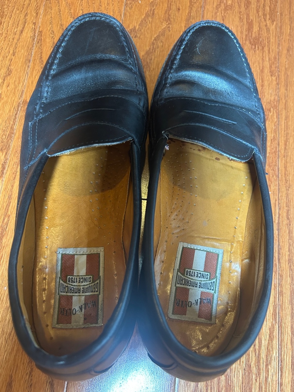 Vintage Walk-Over Black Leather Penny Loafers / Made in USA / Mens 7C (Narrow)